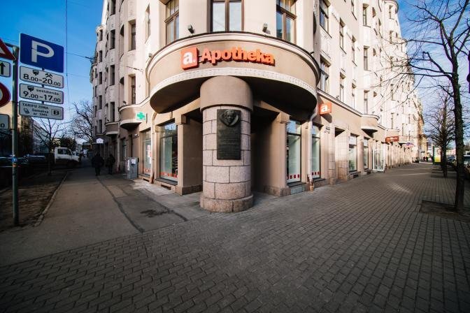 Izmanto īpašos aptiekas atklāšanas piedāvājumus jaunajā Apotheka aptiekā Rīgā, Tērbatas ielā 59/61–1A