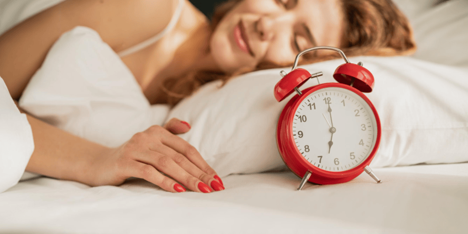 Iekšējais pulkstenis un miega spiediens: Kas tie ir un kā ietekmē miega kvalitāti?